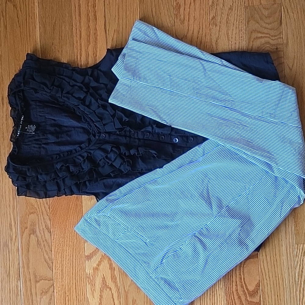 Women's Striped Blue Pants Size 6 By Crosby